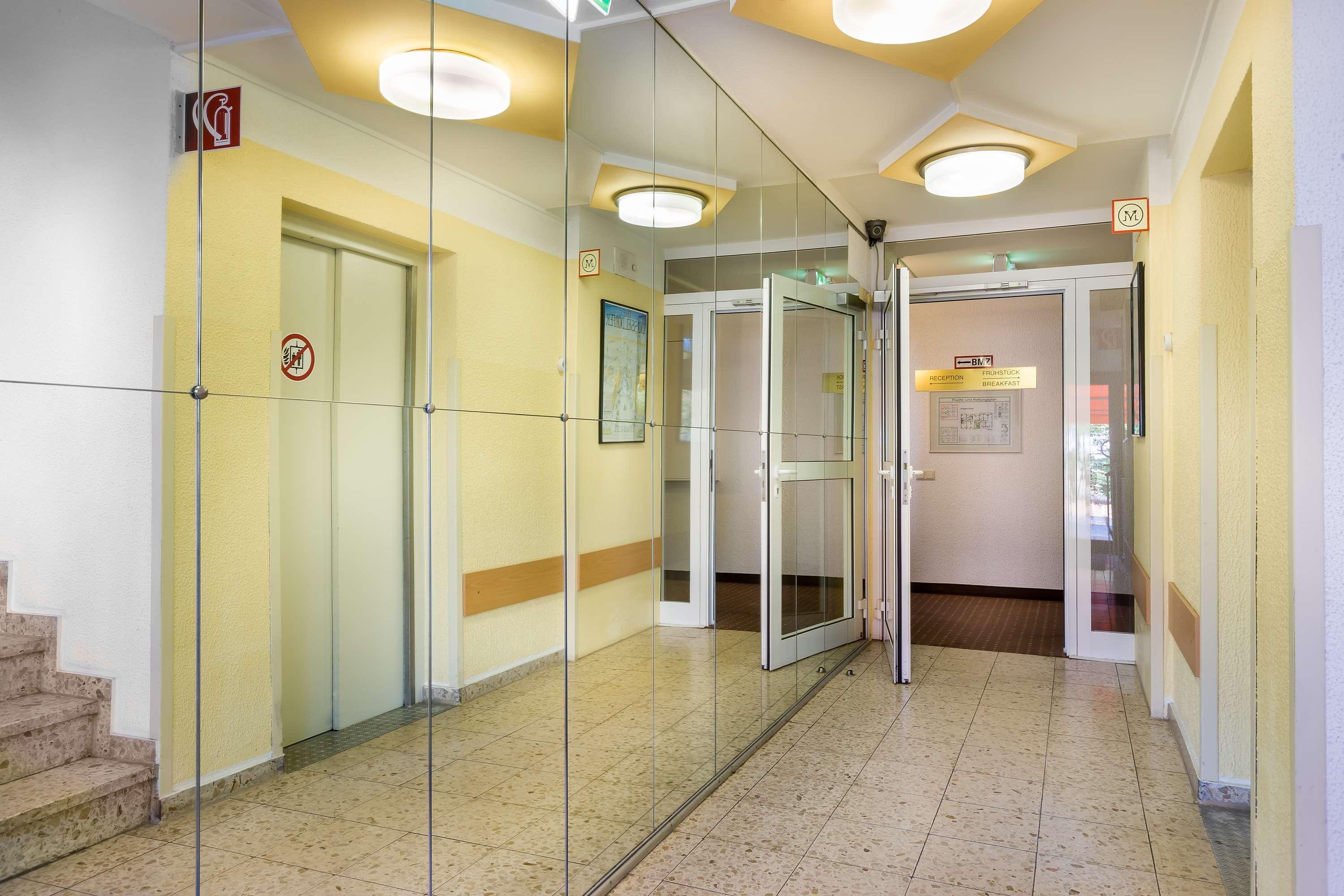 Acora Duesseldorf Living The City Екстер'єр фото